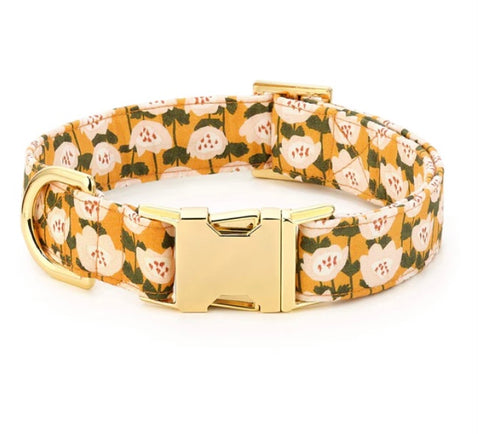 Goldenflowers Adjustable Dog Collar